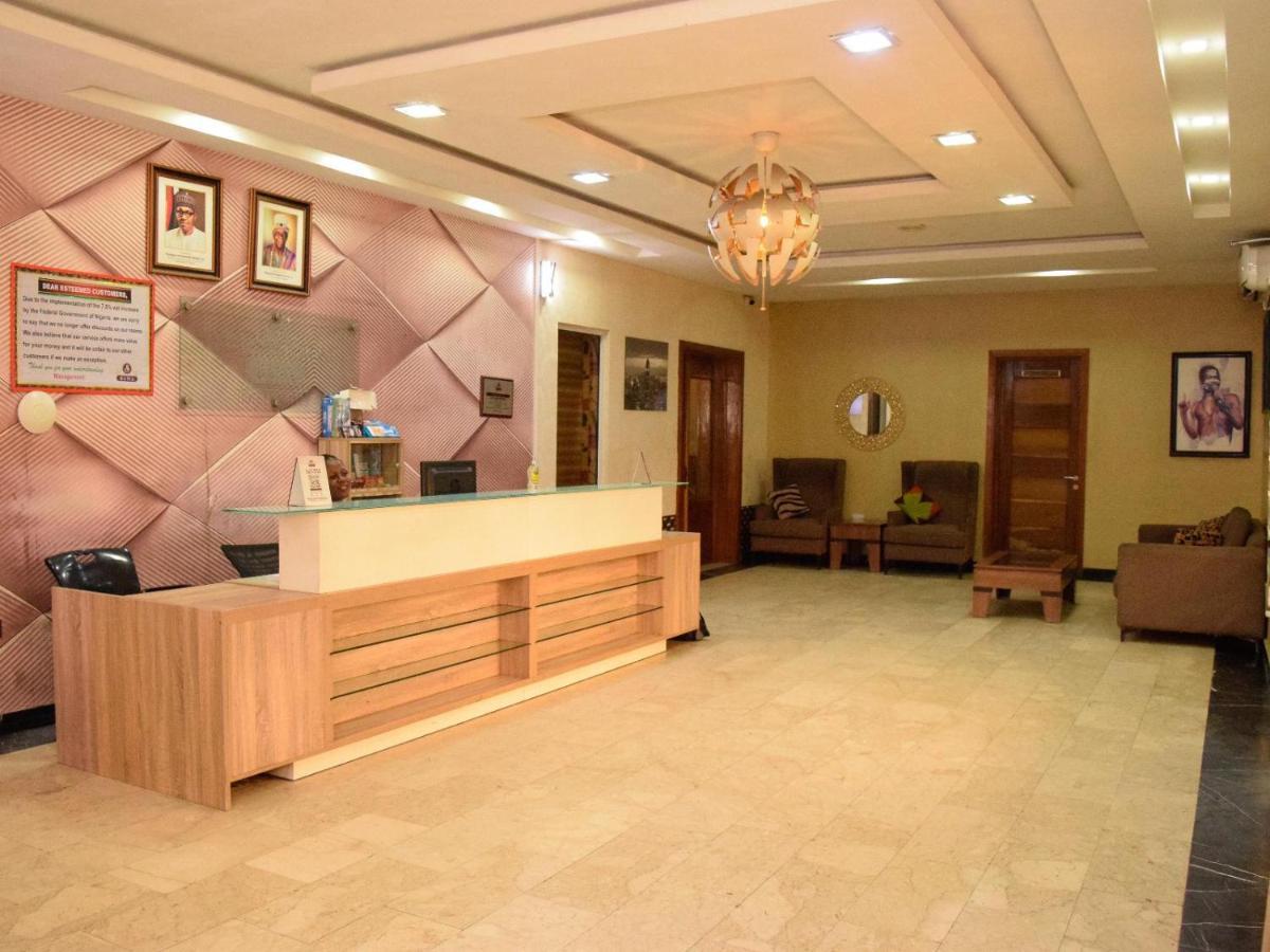 Bana Hotel & Suites Lagos Exterior photo