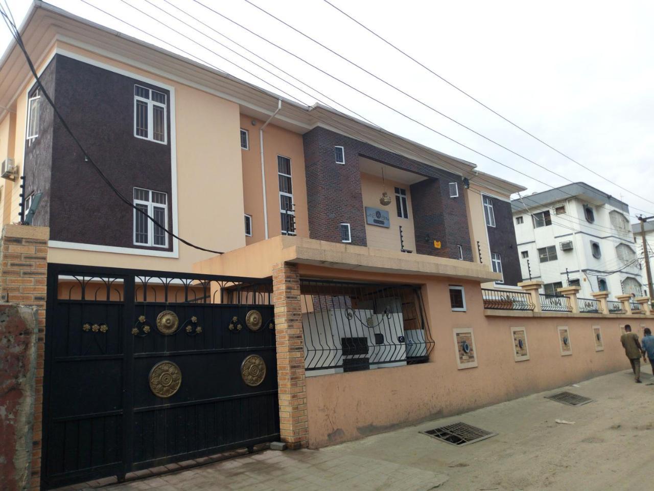 Bana Hotel & Suites Lagos Exterior photo